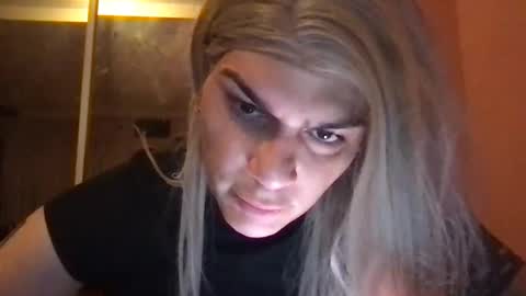 Glow Goddess online show from January 6, 1:26 pm