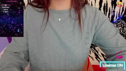 Mia online show from November 11, 10:45 pm