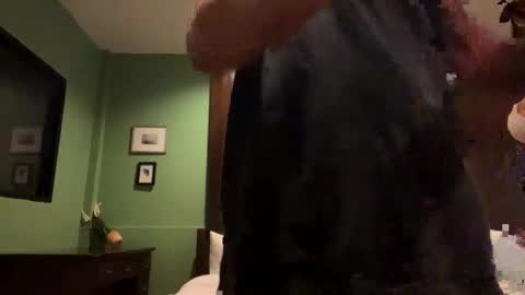 gndxxx11 online show from March 16, 6:39 am