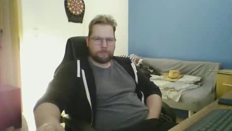 gnik_labinnah online show from April 17, 10:56 pm