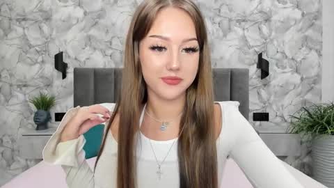 Lina online show from November 2, 8:36 am