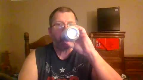 IDKIDCIDGAF online show from June 1, 11:50 pm