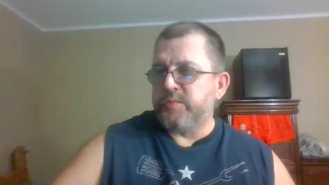 IDKIDCIDGAF online show from March 8, 12:33 am