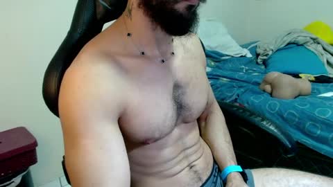 god hunkules online show from April 7, 6:54 pm