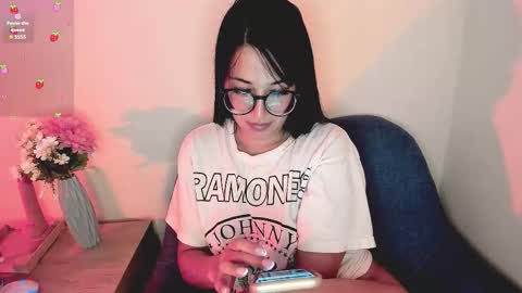 M A R T I N A  online show from November 21, 12:30 am