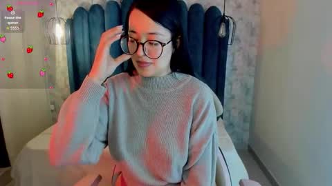 M A R T I N A  online show from December 16, 7:42 pm