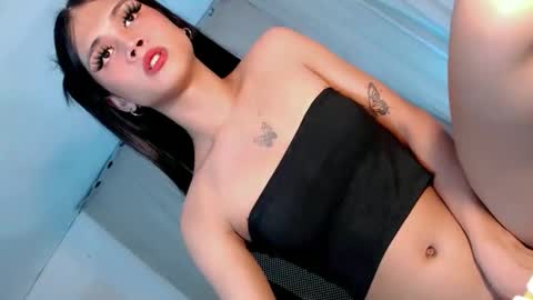 Snapshot of goddess_riana chatting on October 19, 3:55 am YOUR GODDESS RIAN online show from October 19, 3:55 am