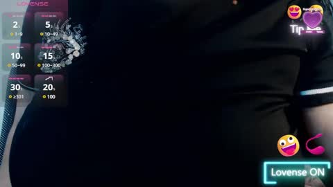 Snapshot of goddess_ruby chatting on February 21, 8:29 am ruby online show from February 21, 8:29 am