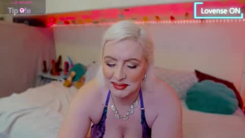 Goddess Alimony online show from April 26, 11:52 am