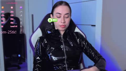 Goddess EmmaBratt princess online show from April 14, 10:40 am