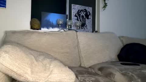 Snapshot of goddessmayvn chatting on January 16, 5:42 am GoddessMayvn online show from January 16, 5:42 am