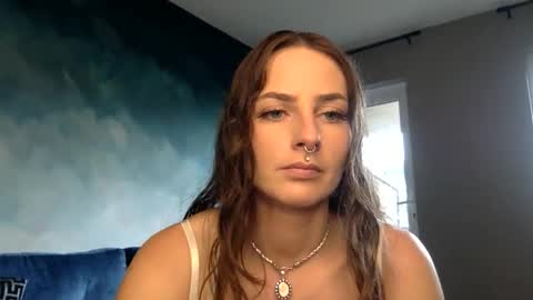 Snapshot of goddessmiamuse chatting on October 5, 1:19 pm goddessmiamuse online show from October 5, 1:19 pm