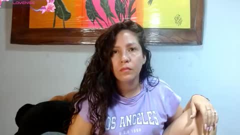  Naih Reyes online show from September 12, 4:03 am