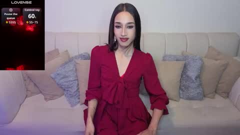 goddivaa online show from October 18, 6:50 am