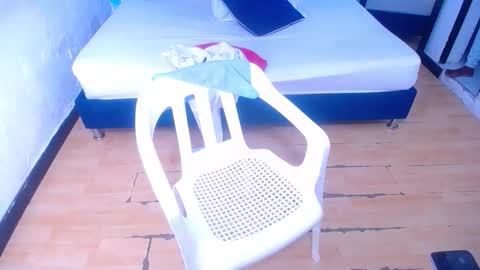 goldenn_ass1 online show from January 14, 12:18 am