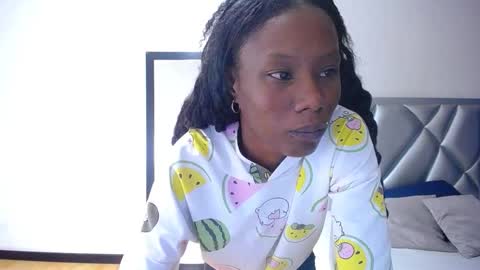 goldenn_ass1 online show from January 8, 4:07 am