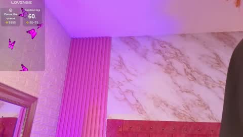 goldilockss15 online show from April 10, 11:37 am