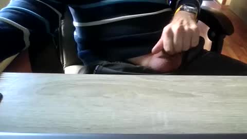 Snapshot of goldstar71 chatting on October 29, 2:08 pm goldstar71 online show from October 29, 2:08 pm