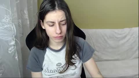 Elizabeth Effie online show from January 10, 7:08 pm