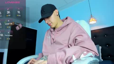 good_sheep online show from December 3, 3:51 am