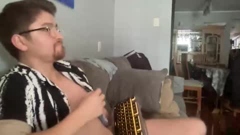 goodfumes online show from February 20, 8:11 pm