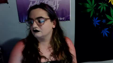 goodgrl1799backup online show from July 22, 3:08 am