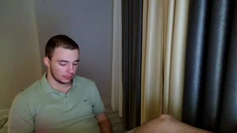 Snapshot of goodmasterpum chatting on October 19, 2:33 pm Pum online show from October 19, 2:33 pm