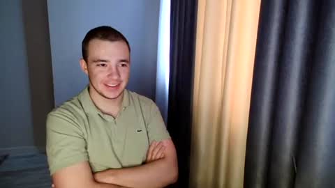 Snapshot of goodmasterpum chatting on October 16, 5:51 am Pum online show from October 16, 5:51 am