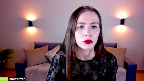 Petra online show from February 3, 7:18 pm