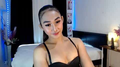gorgeous_nicole online show from February 11, 6:55 pm