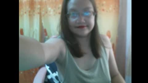 Snapshot of gorgeousmama chatting on September 20, 5:32 am gorgeousmama online show from September 20, 5:32 am