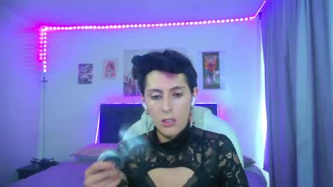 goth_minerva online show from May 5, 2:45 pm