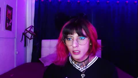 goth_minerva online show from October 30, 2:06 pm