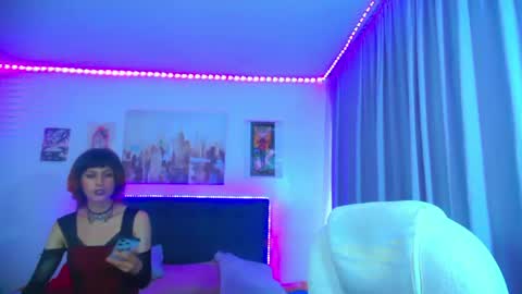 goth_minerva online show from May 30, 2:48 pm