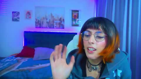 goth_minerva online show from May 31, 2:49 pm