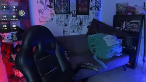 Engel   Please help me to reach 50 thumbs up online show from November 24, 12:09 am