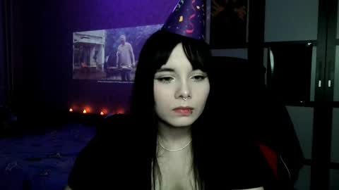 gothickq online show from June 2, 6:10 pm