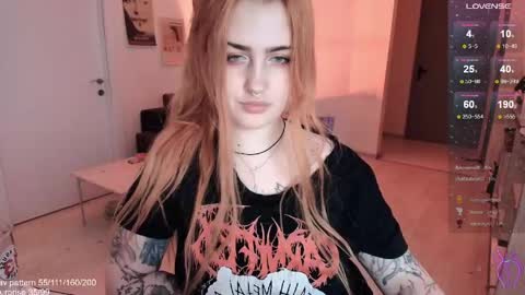 traumfrau Kira angel face devil eyes I SELL A LOT VIDEO IN GALLERY online show from April 30, 8:57 pm