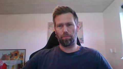 Snapshot of gottalop chatting on October 7, 3:08 pm gottalop online show from October 7, 3:08 pm