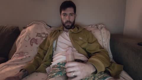 gottalovelatinas online show from January 6, 6:23 pm