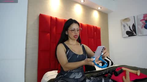 Grace online show from April 6, 12:50 pm