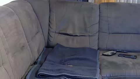 Snapshot of grandcool chatting on October 9, 4:51 am fhun69 online show from October 9, 4:51 am