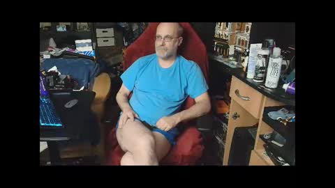 Christopher online show from October 28, 12:33 am