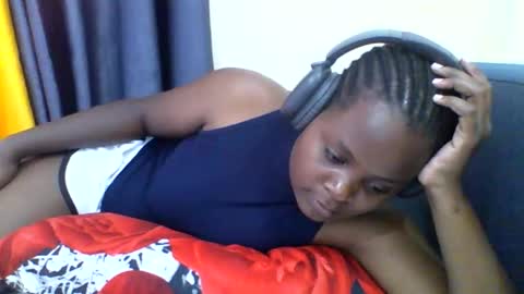 Snapshot of grannylover_ chatting on October 19, 7:46 am grannylover_ online show from October 19, 7:46 am