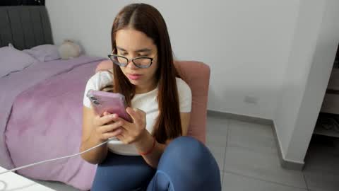 GreciaRuiz online show from January 9, 2:17 am