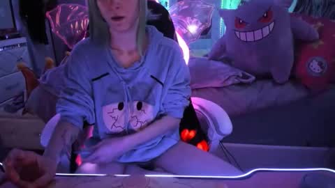 GreenEyedLovexo online show from October 20, 5:34 am