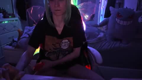 GreenEyedLovexo online show from October 5, 6:00 am