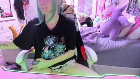 GreenEyedLovexo online show from October 9, 5:29 pm