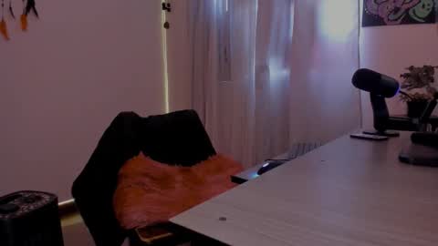 Medussa online show from November 7, 9:17 pm