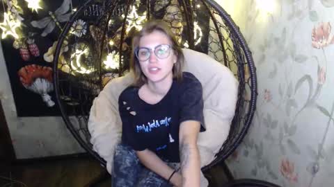 Lina online show from September 21, 4:55 pm